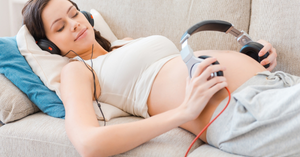 How Do Babies Respond to Music in the Womb? Understanding the Prenatal Symphony