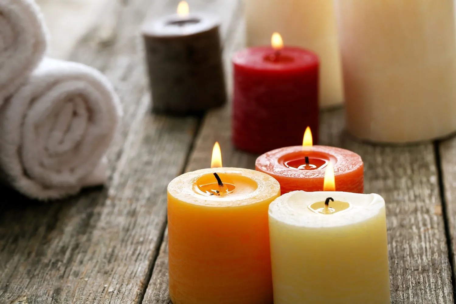 aromatherapy-treatment-with-candles-1-063119.jpg