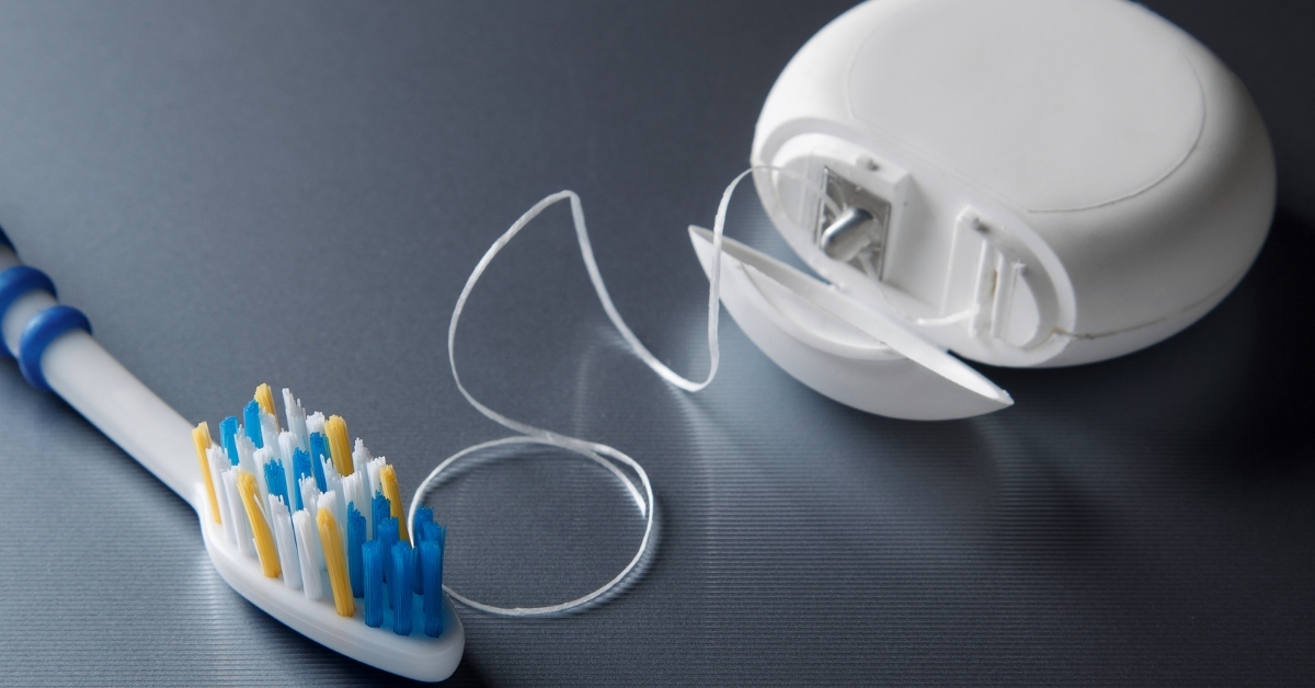 Should I Brush or Floss First? A Comprehensive Guide to Proper Dental Hygiene