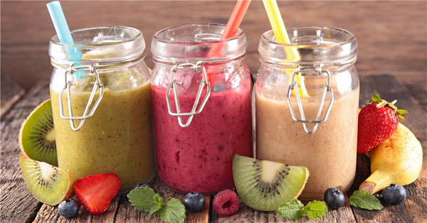 5 Colorful Summer Smoothies for Growing Kids