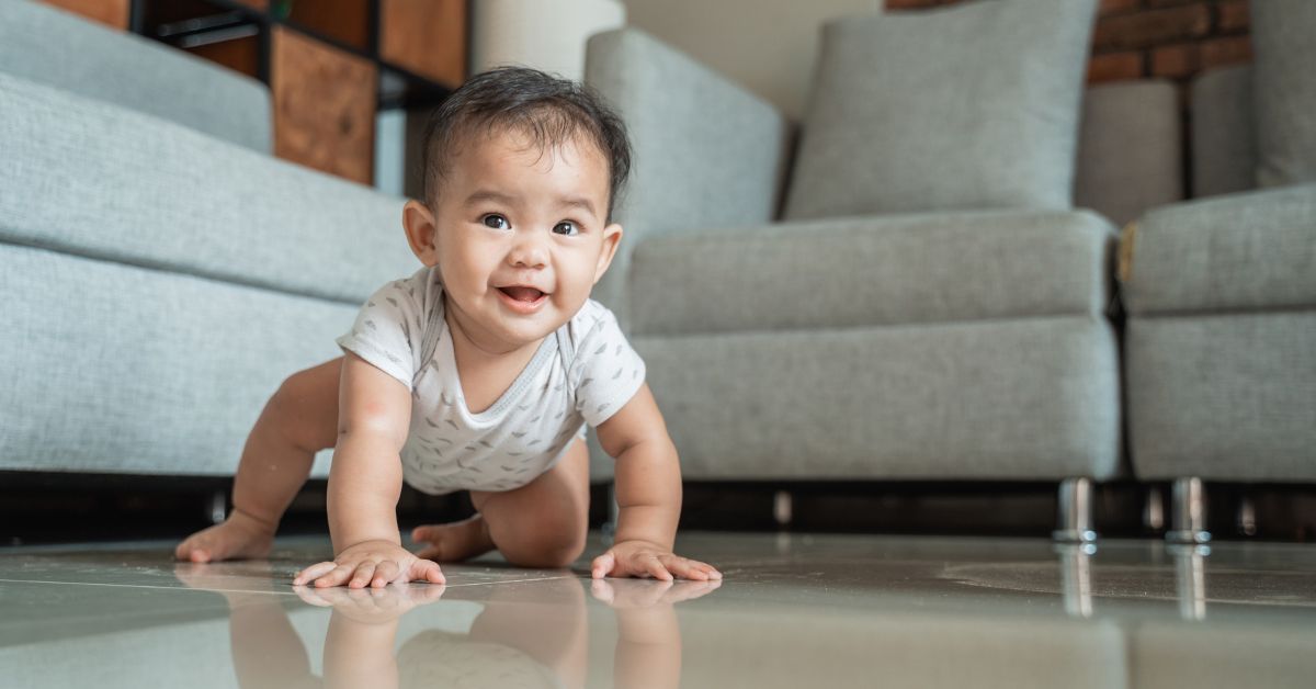 When Do Babies Start Crawling: 5 Tips to Encourage Crawling